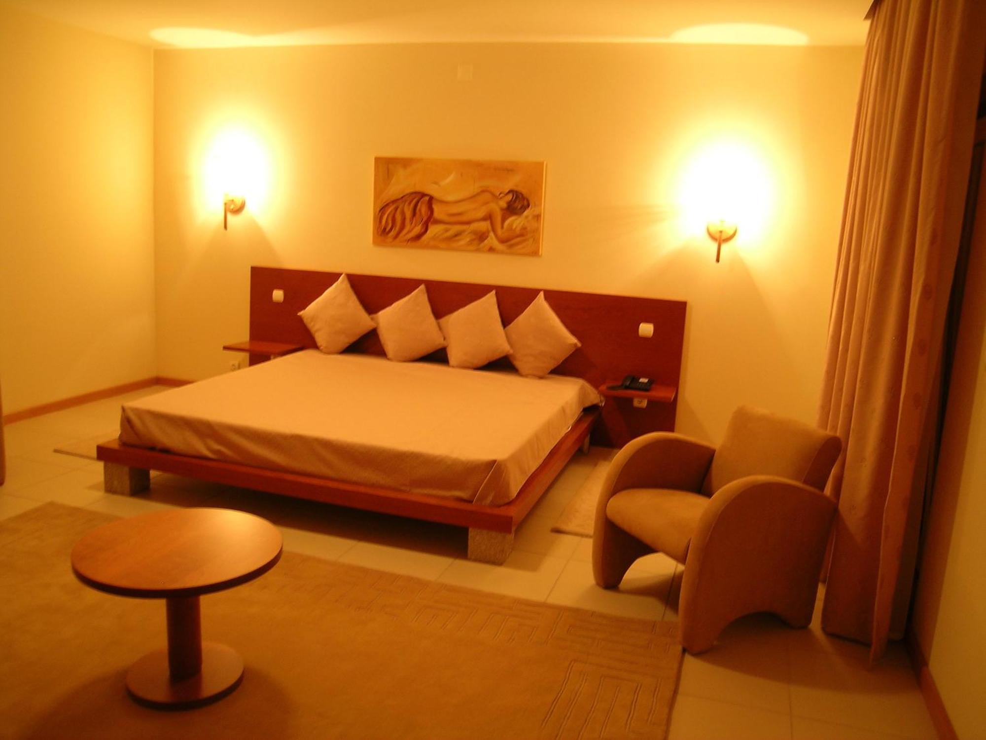 Hotel Pombeira Guarda Rum bild